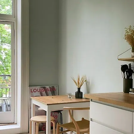 South-facing Flat With Balcony In Grunerlokka Apartment Oslo